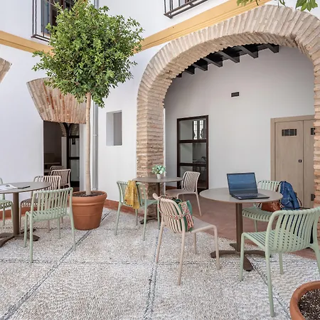 Líbere Córdoba Patio Santa Marta-3